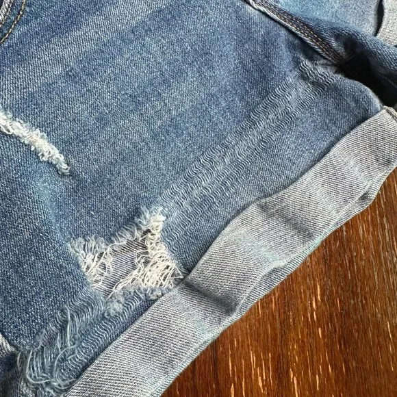 Old Navy Cuffed Denim Jort Light Blue Jean Shorts Size 0 - Picture 6 of 10